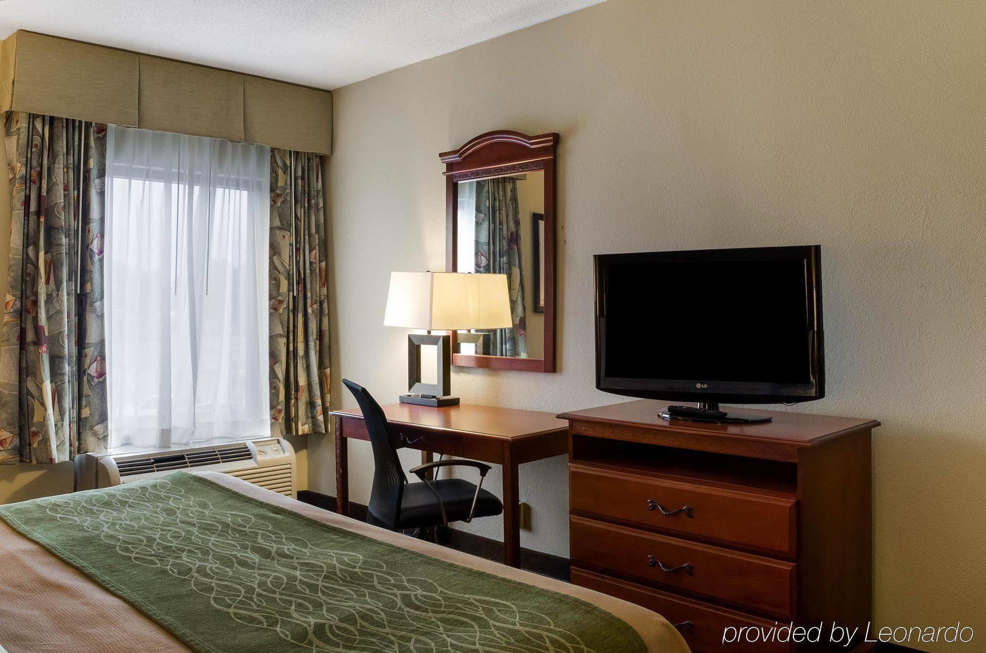 Quality Inn Cleveland Exterior foto